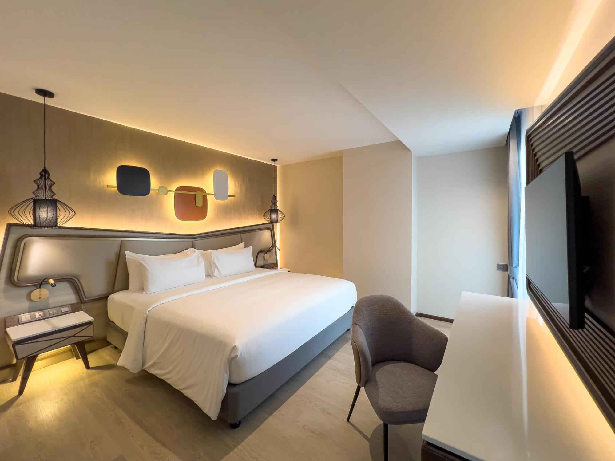 Amethyst Hotel Патая Екстериор снимка