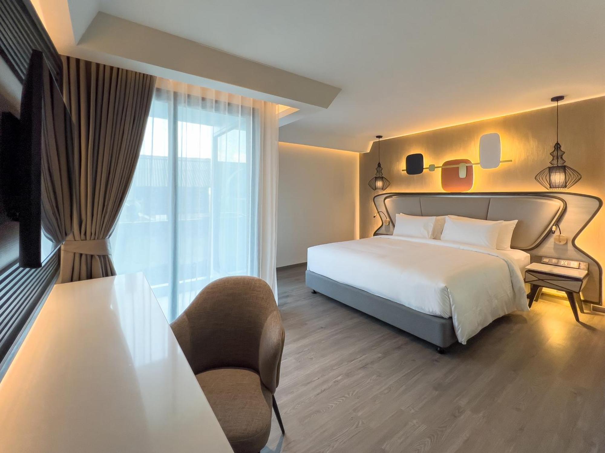 Amethyst Hotel Патая Екстериор снимка
