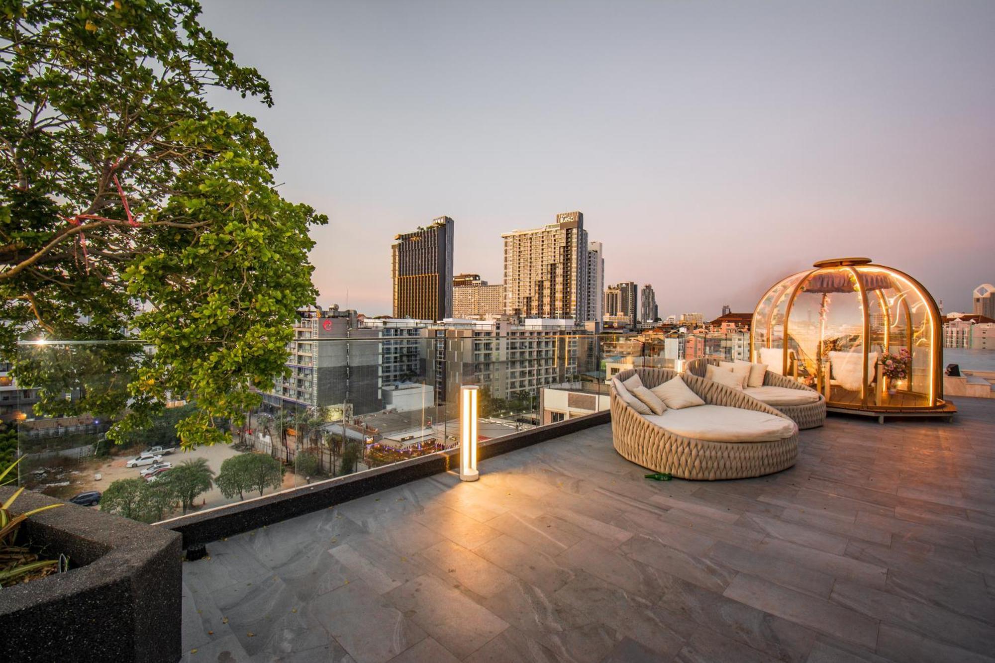 Amethyst Hotel Патая Екстериор снимка
