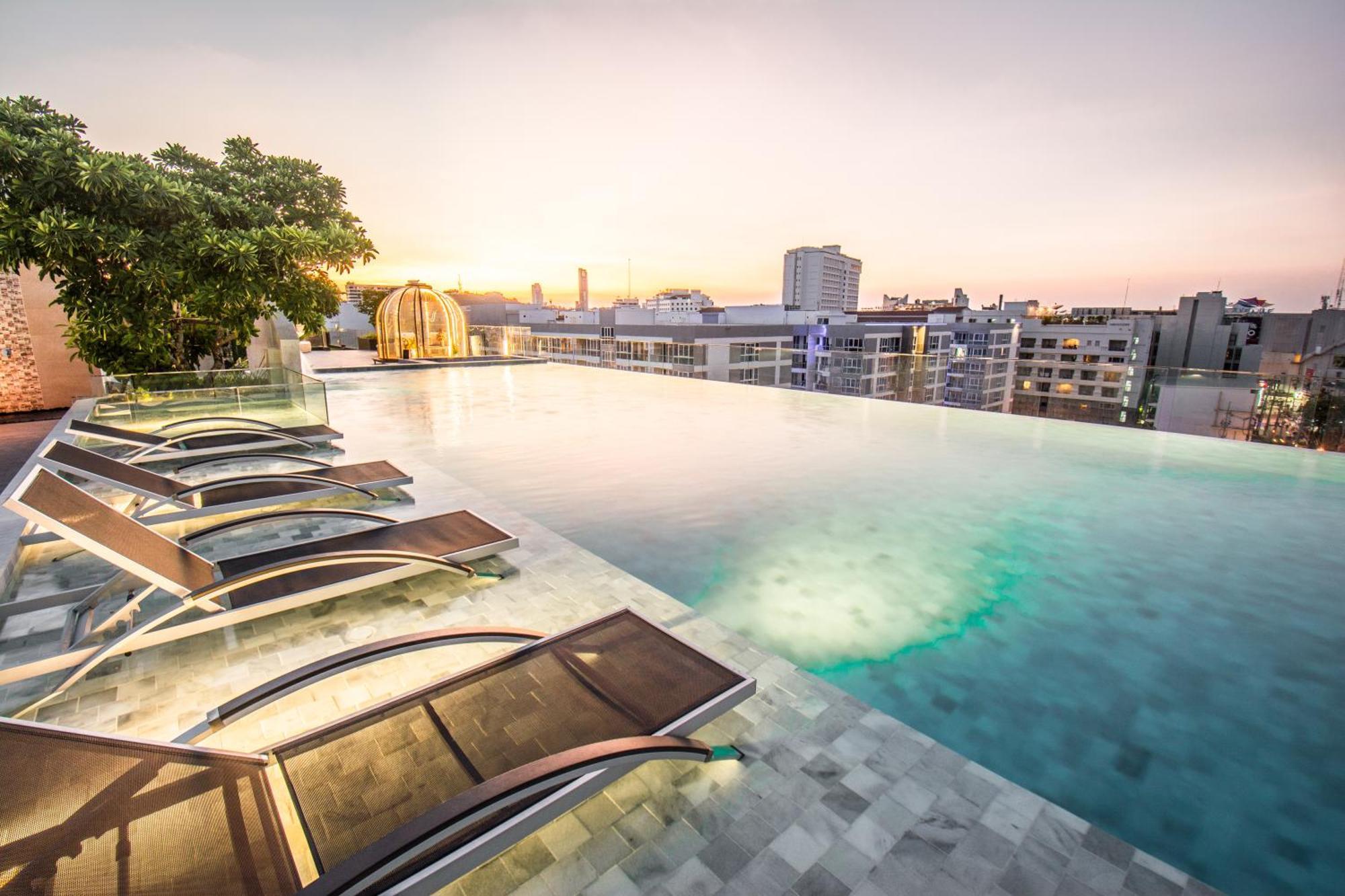 Amethyst Hotel Патая Екстериор снимка